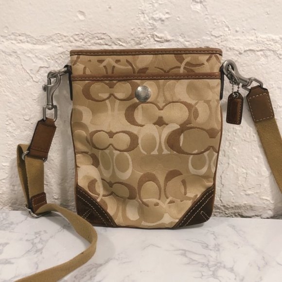 COACH CROSSBODY BAG BROWN 8.5X7 SMALL EUC